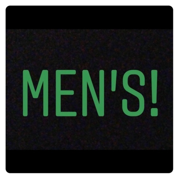 Men’s Clothing - Picture 1 of 1